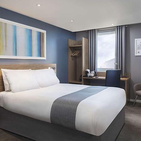 Travelodge London Stratford Hotel Oda fotoğraf