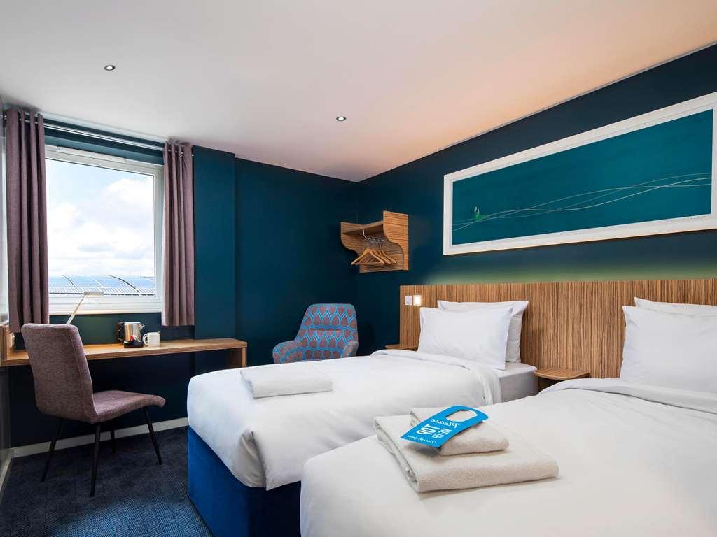 Travelodge London Stratford Hotel Oda fotoğraf