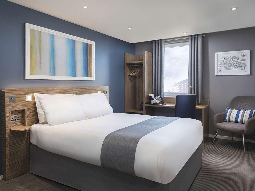 Travelodge London Stratford Hotel Oda fotoğraf
