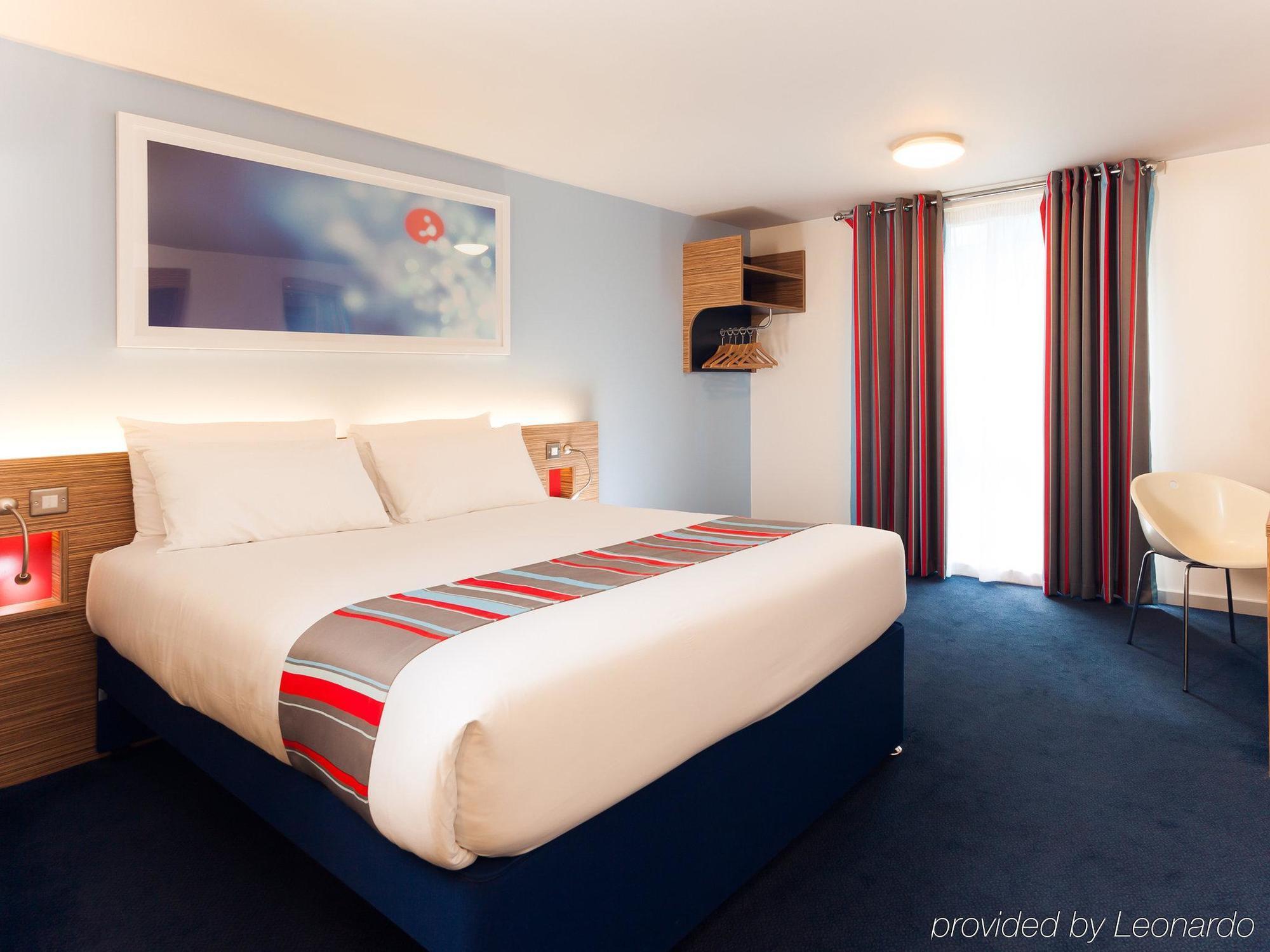 Travelodge London Stratford Hotel Dış mekan fotoğraf